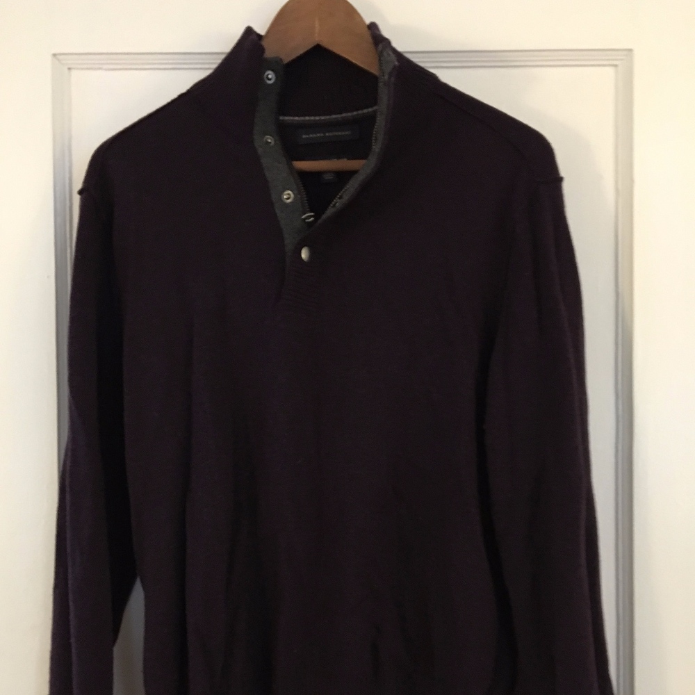 Wool sweater with buttons and zip